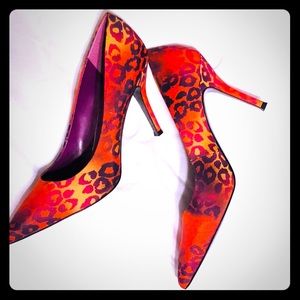NWOB - Nine West leopard/cheetah stilettos- sz 12